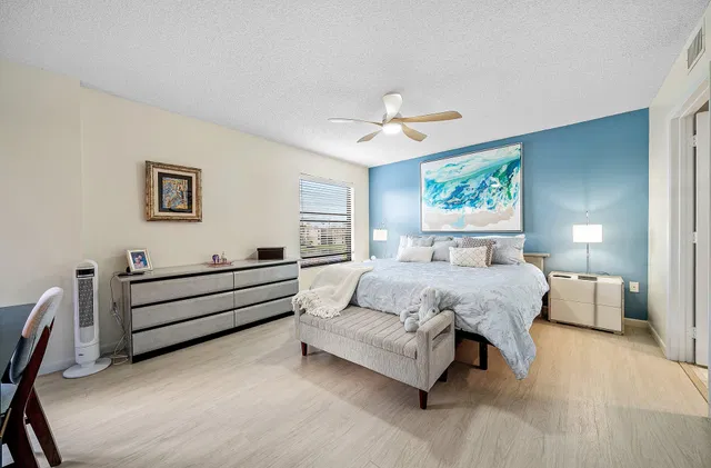  Residence photo 19