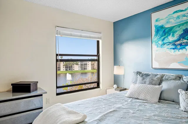  Residence photo 20