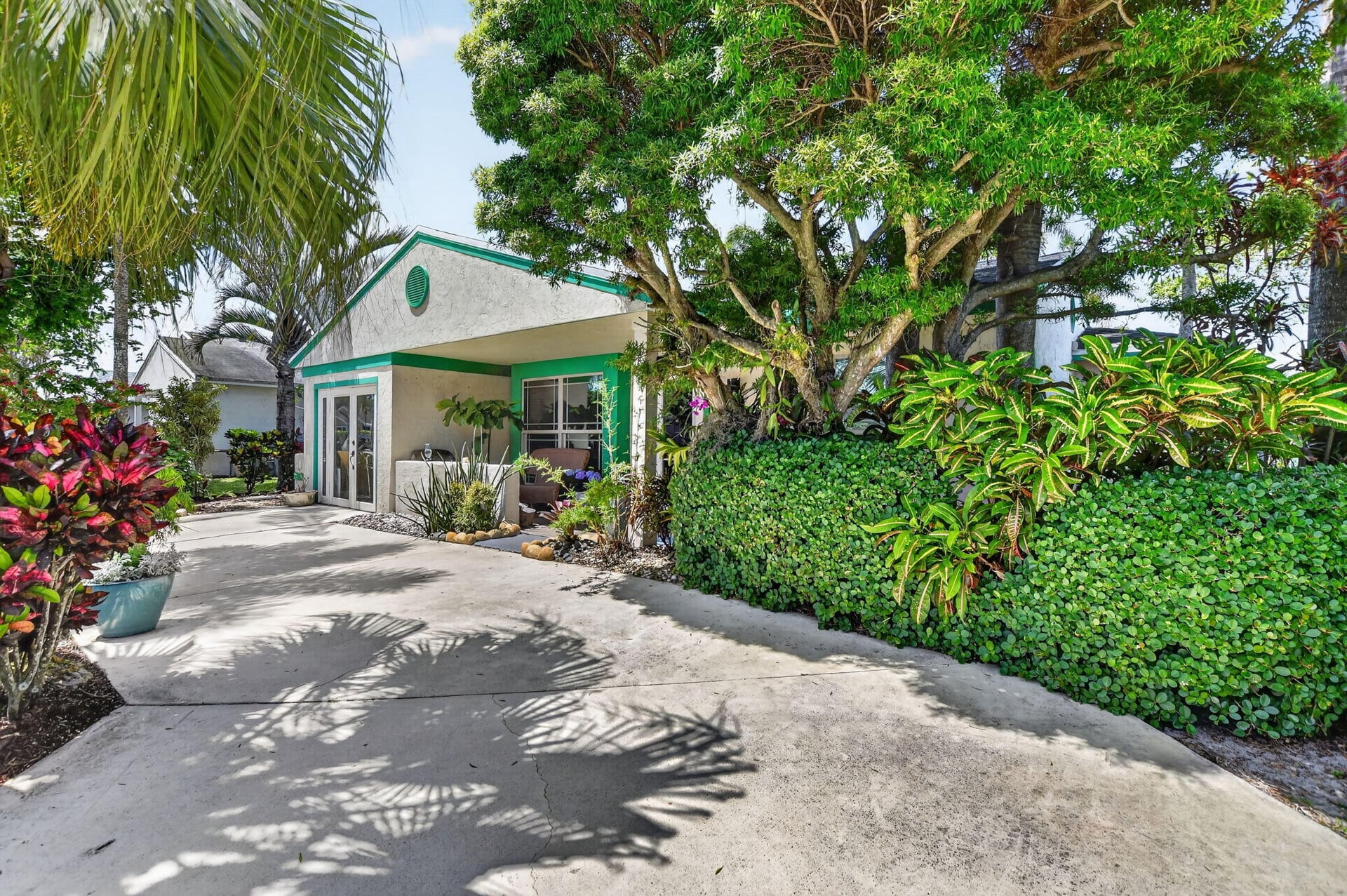 Residence photo 5