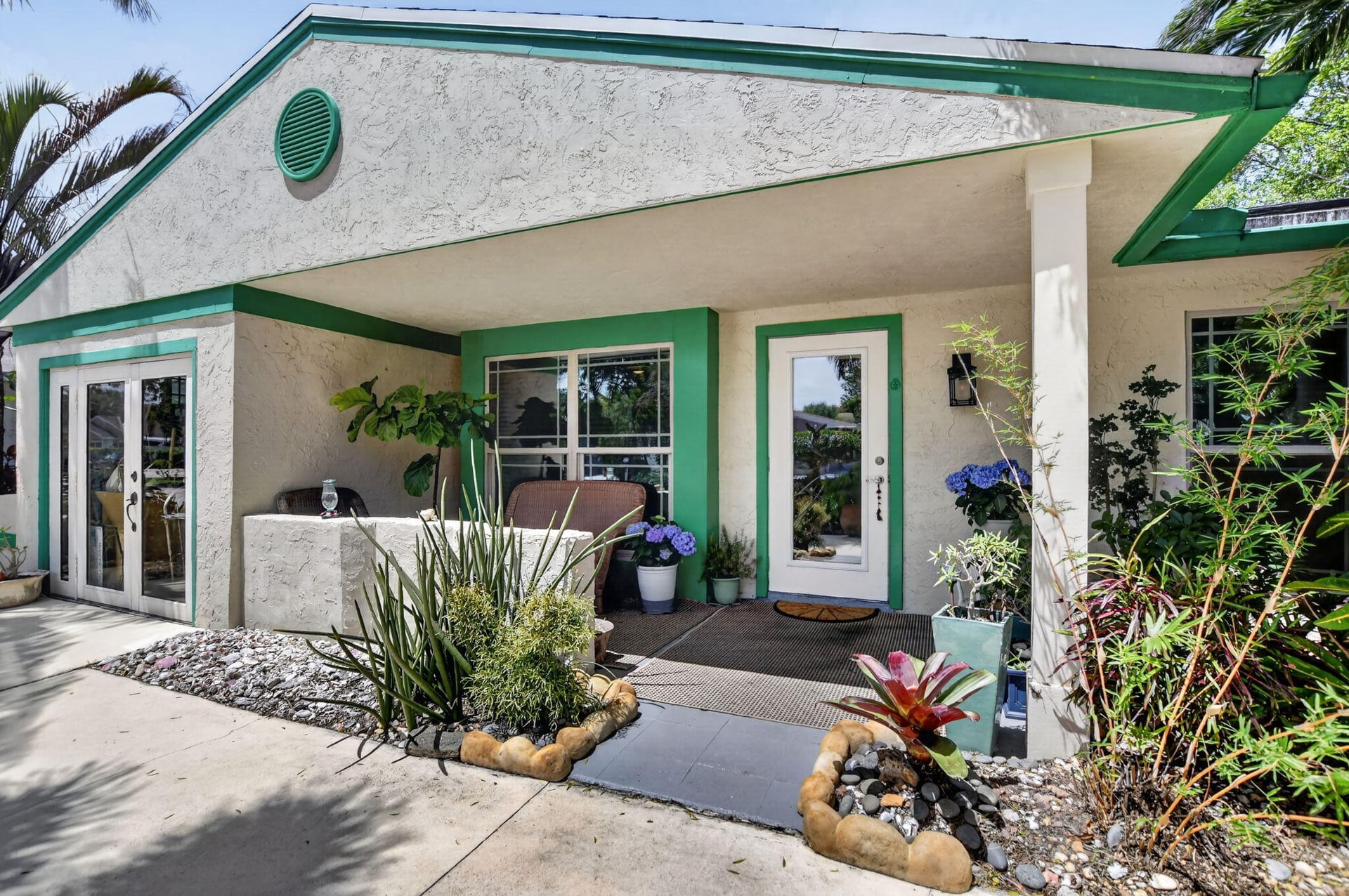 Residence photo 6