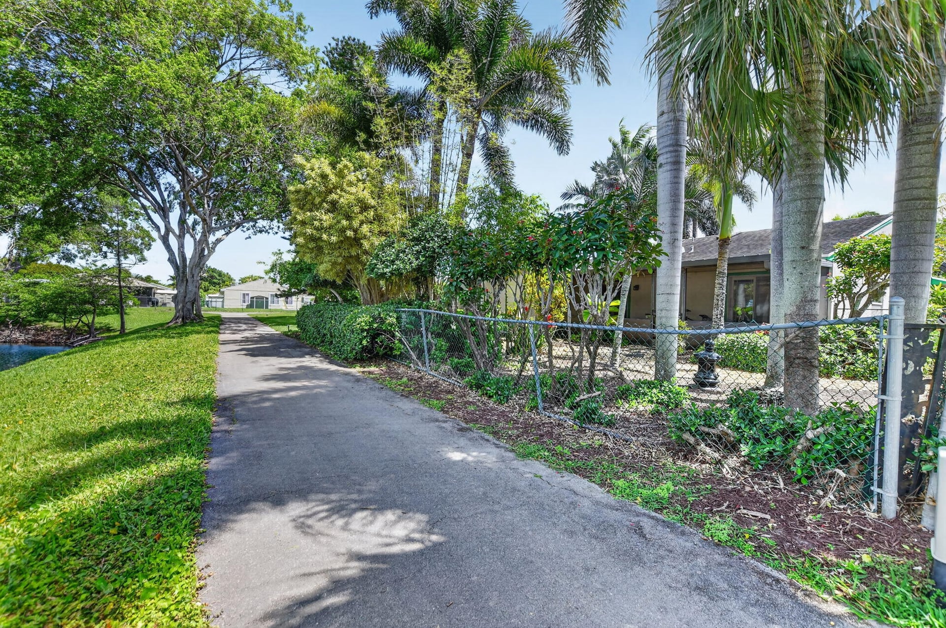 Residence photo 42