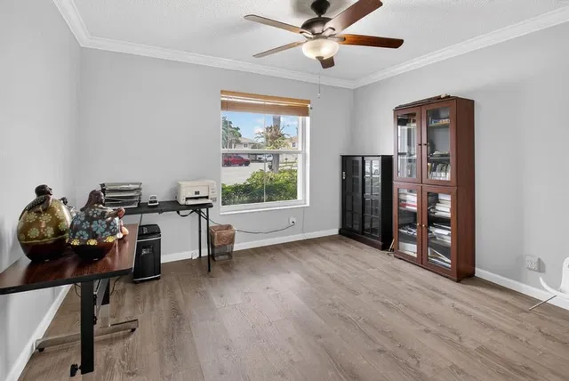 Residence photo 15