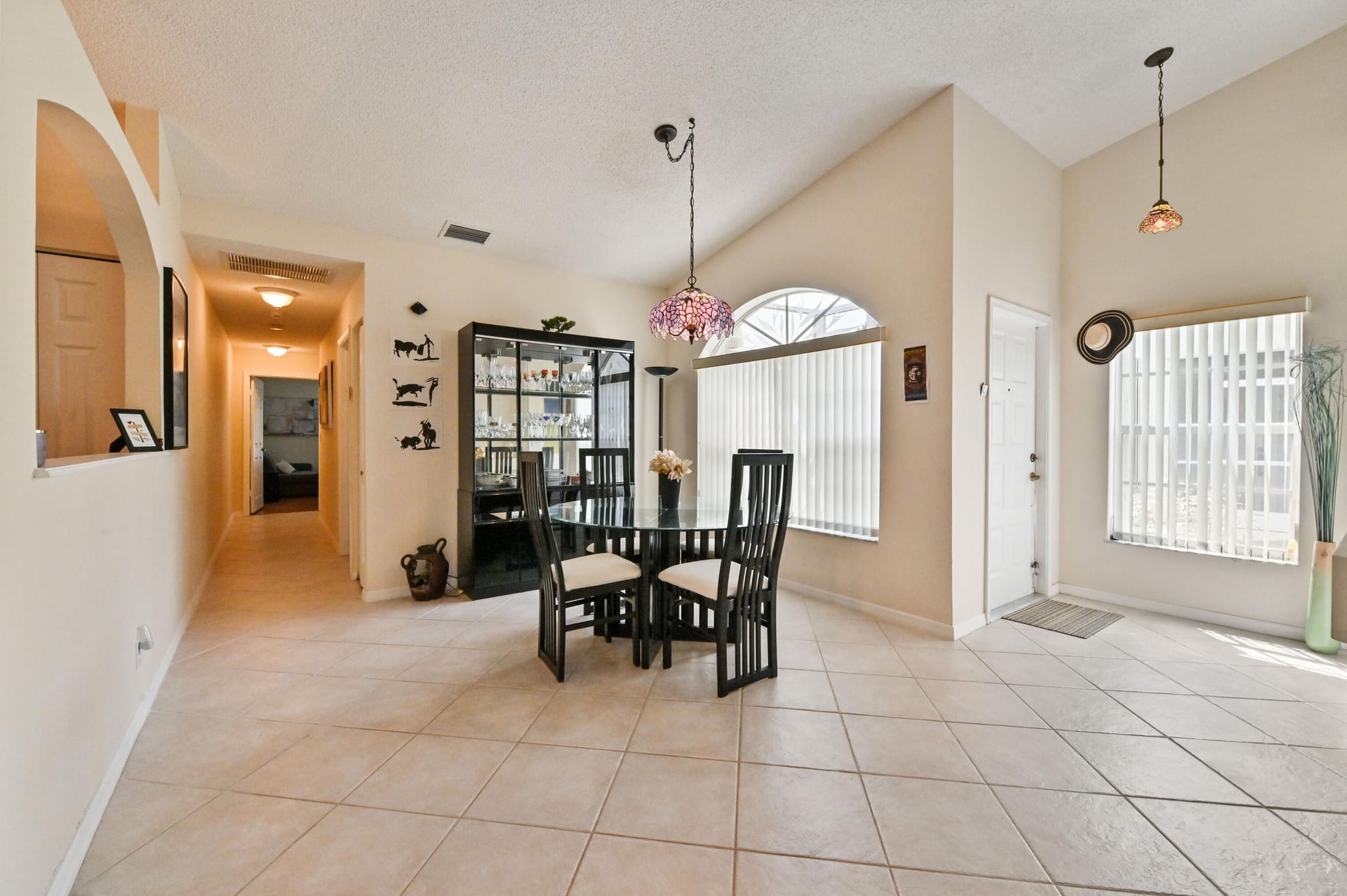 Residence photo 6