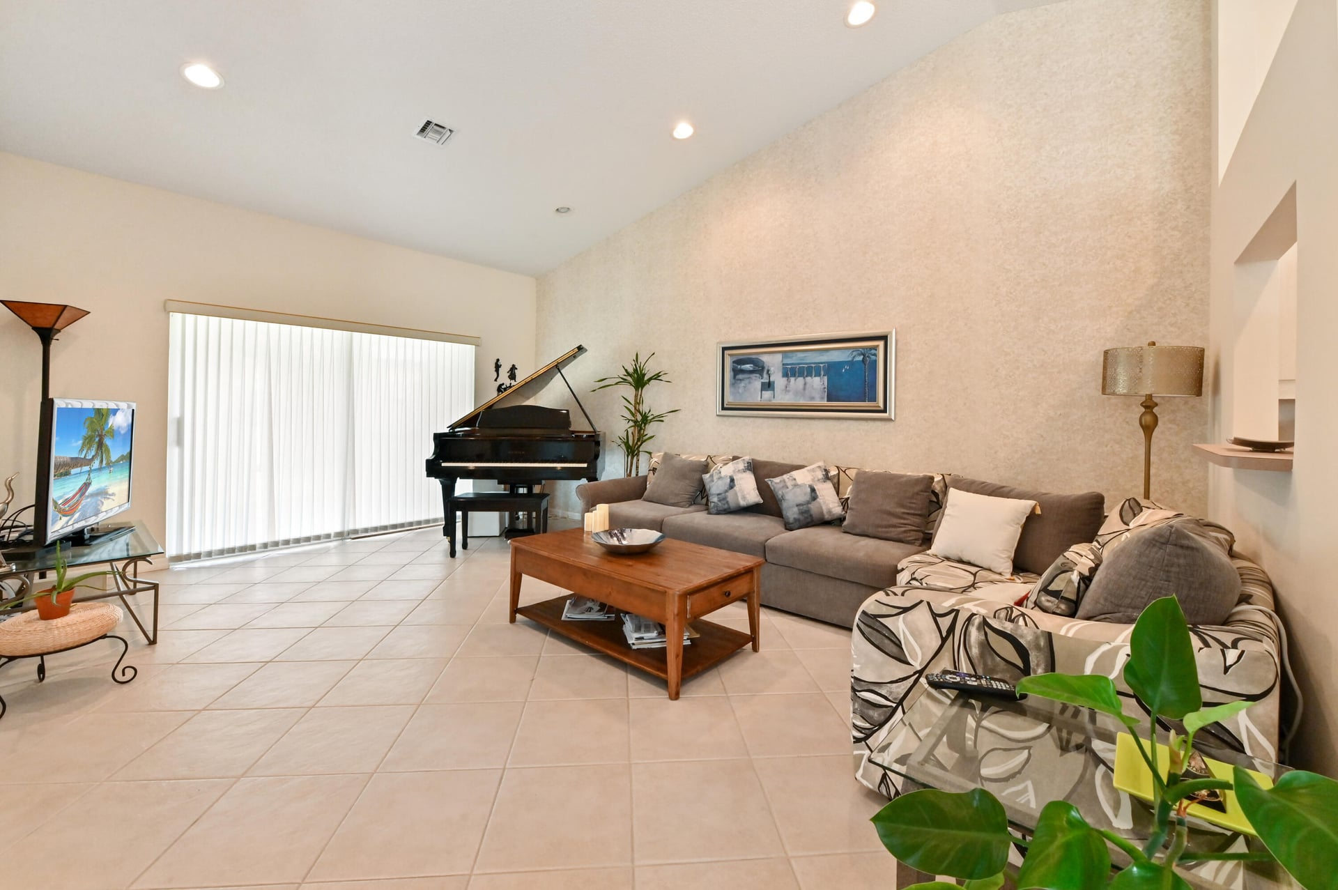 Residence photo 19