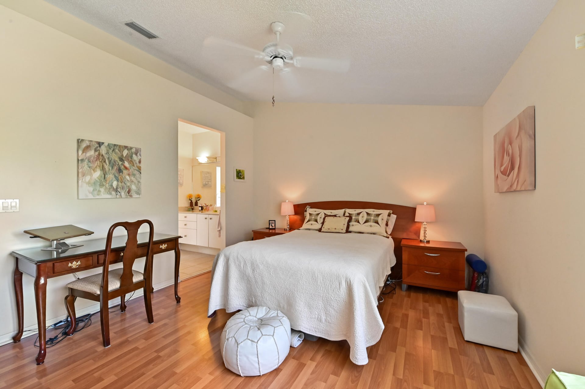 Residence photo 23