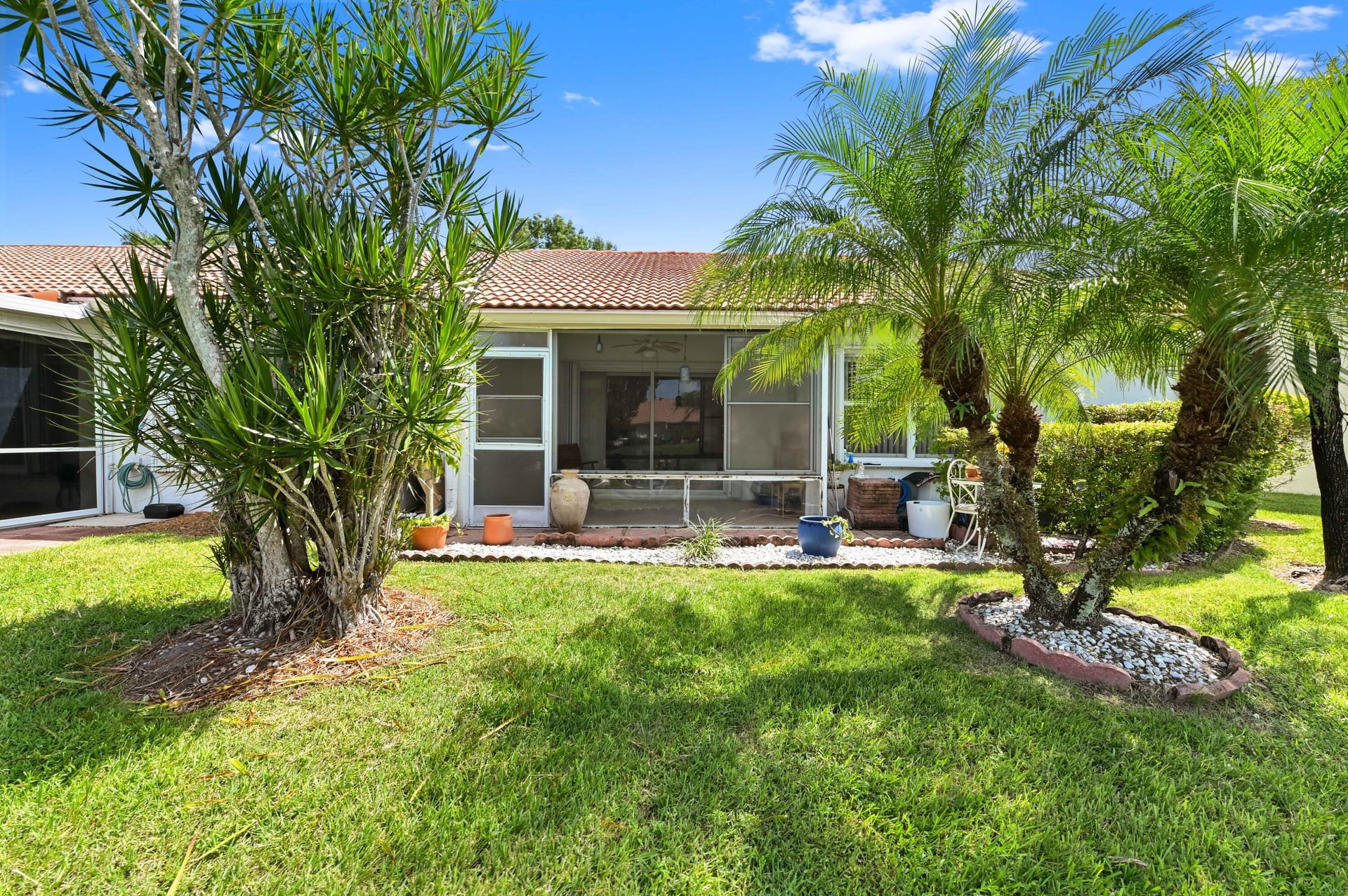 Residence photo 30