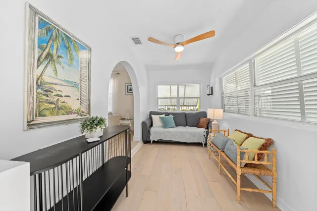 Residence photo 6