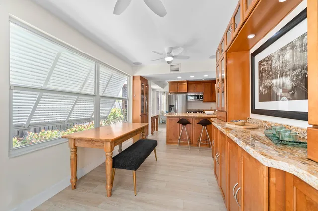 Residence photo 11