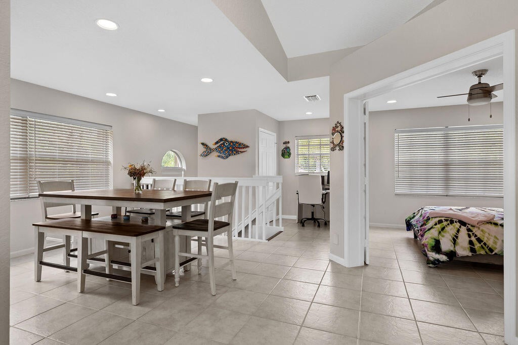 Unit 202 photo 9