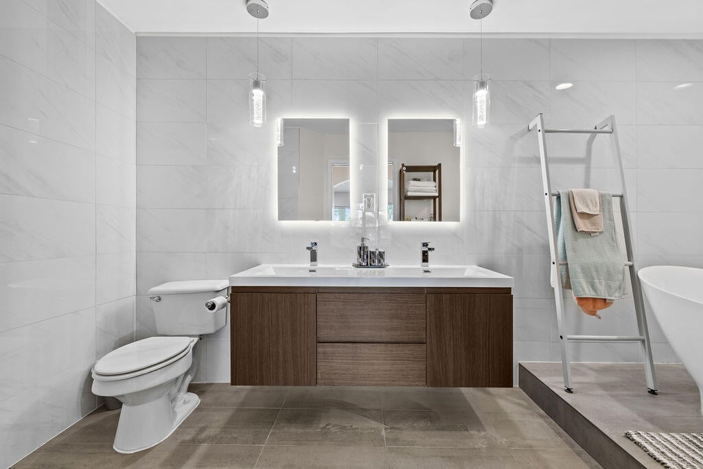 Unit 202 photo 36