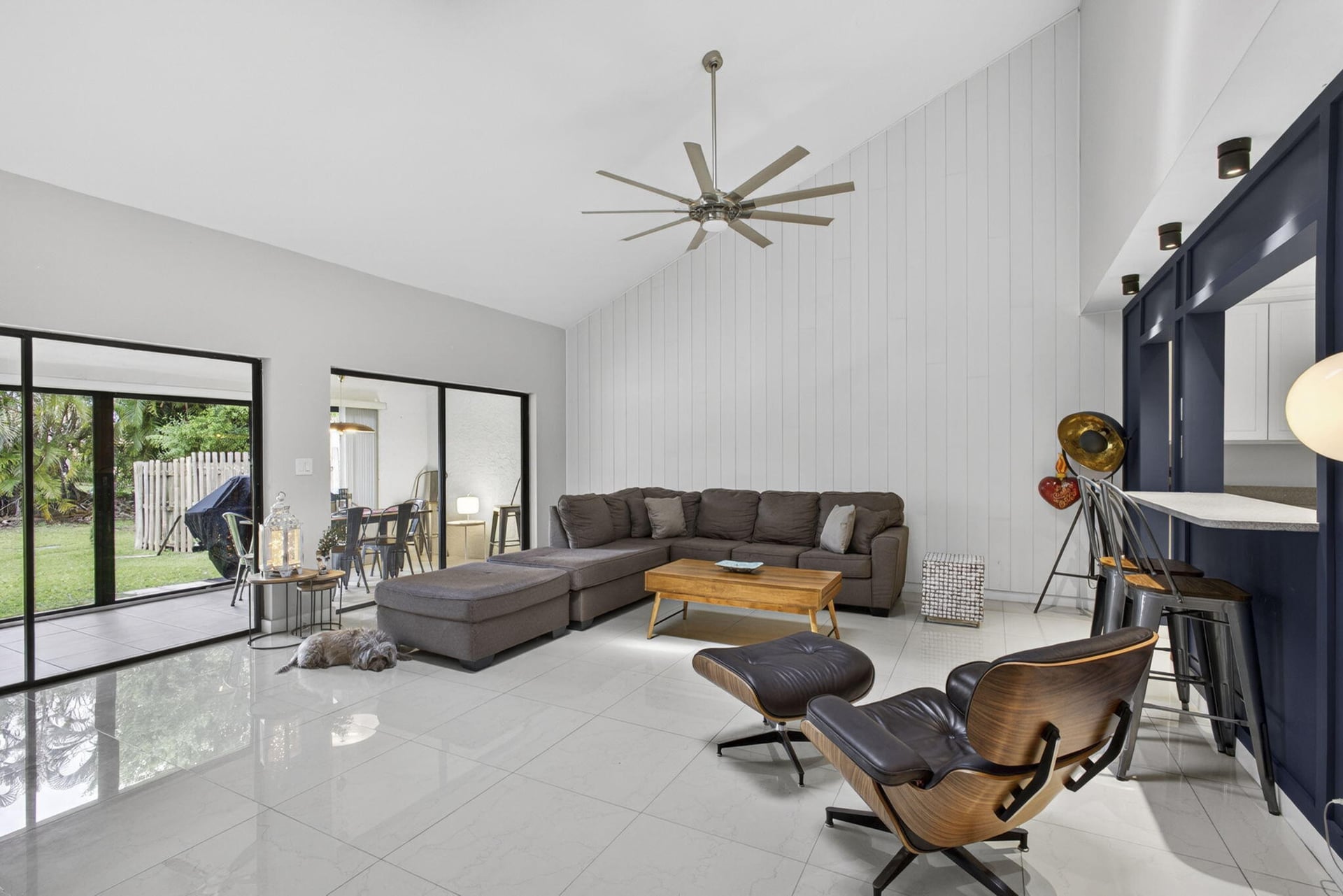  Residence photo 15
