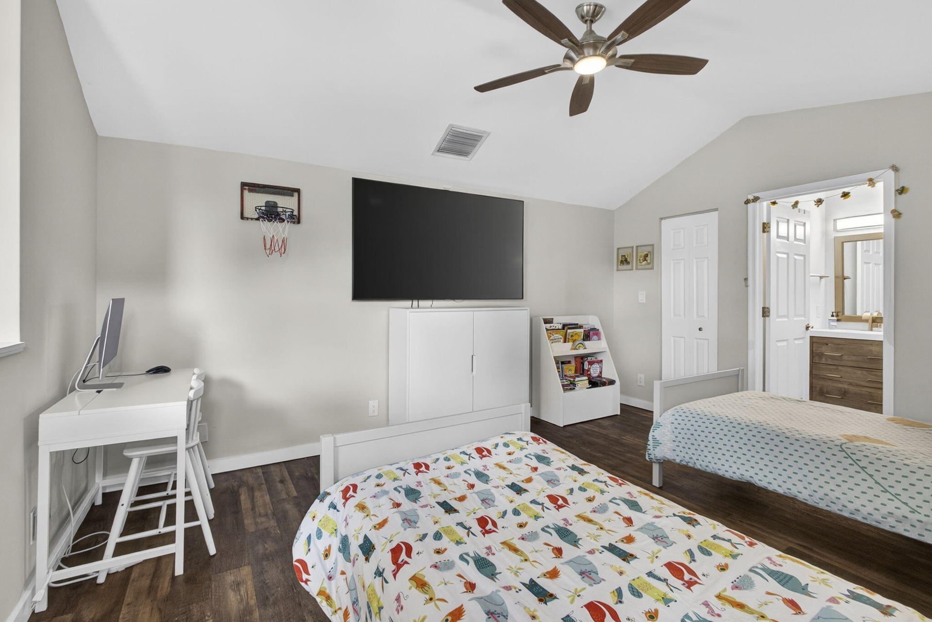  Residence photo 27