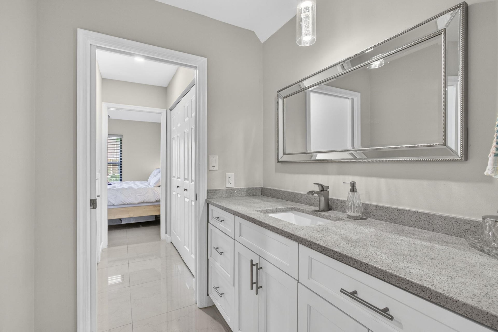  Residence photo 35