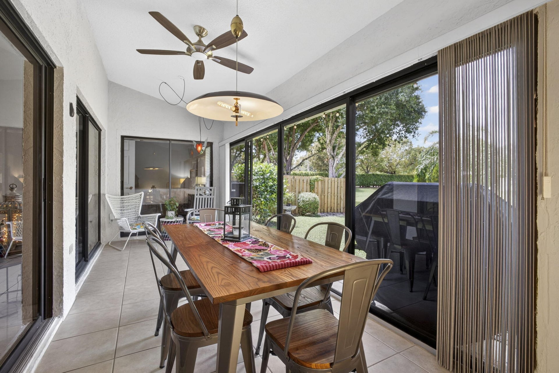 Residence photo 44
