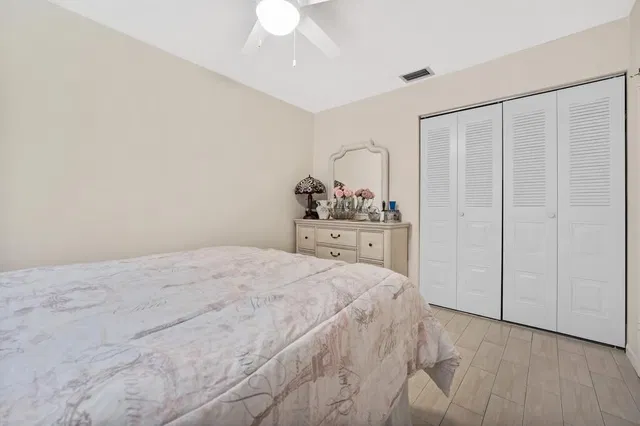 Residence photo 26