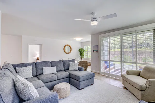 Residence photo 17