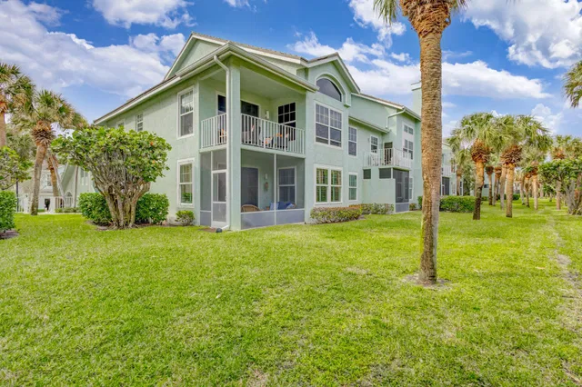 Residence photo 37