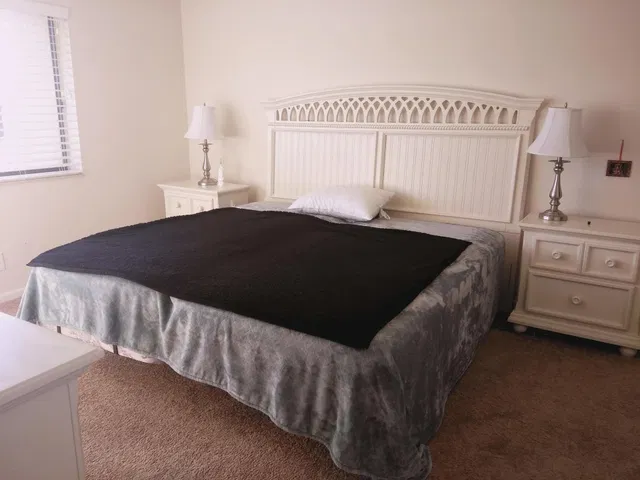 Unit 307 photo 5