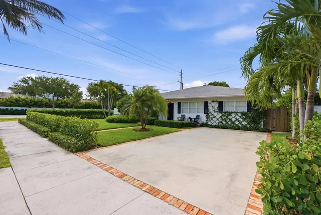 SoSo West Palm Beach Residence photo 3