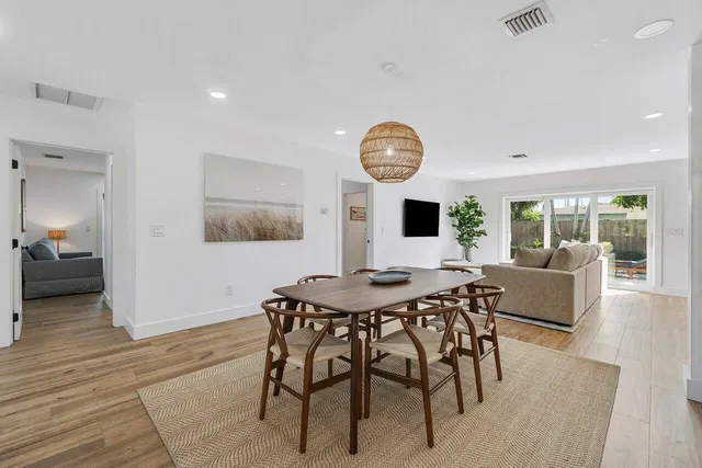 SoSo West Palm Beach Residence photo 11