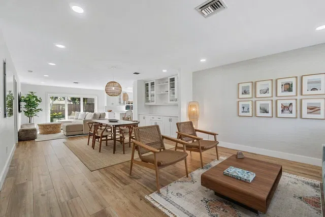 SoSo West Palm Beach Residence photo 15