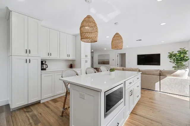 SoSo West Palm Beach Residence photo 19