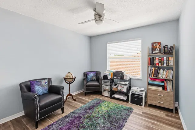 Residence photo 39