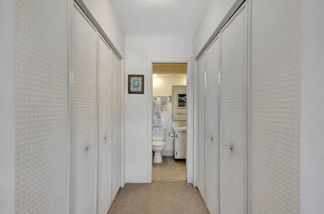 Unit 304 photo 29