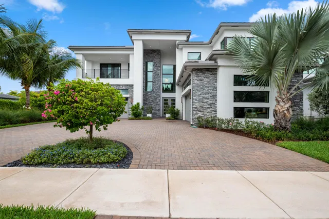 Boca Bridges Residence photo 2