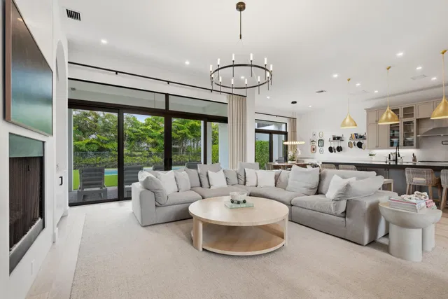 Boca Bridges Residence photo 19