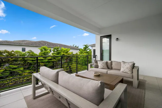 Boca Bridges Residence photo 48