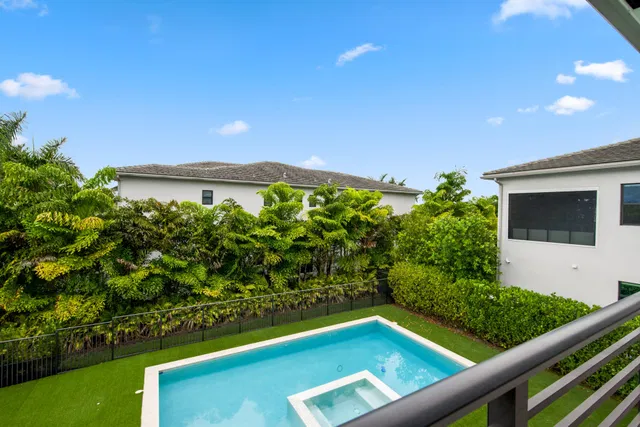 Boca Bridges Residence photo 50