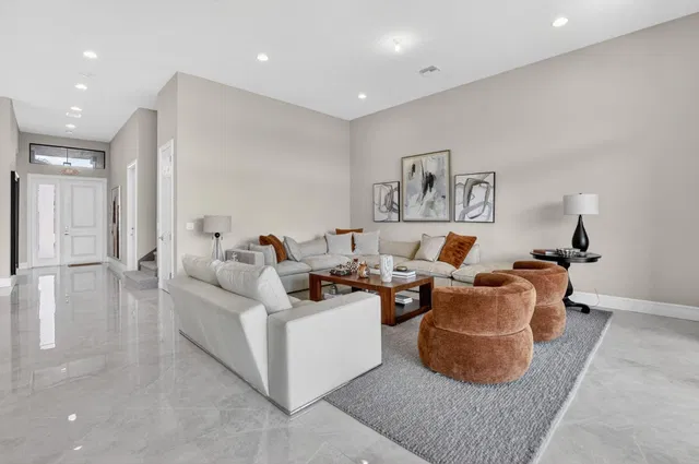 Boca Bridges Residence photo 9