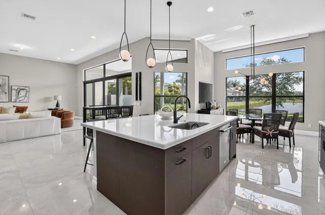 Boca Bridges Residence photo 13