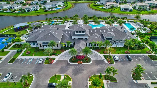 Boca Bridges Residence photo 57