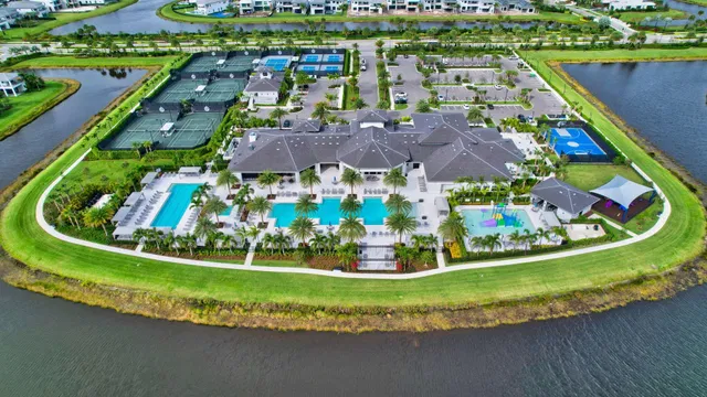 Boca Bridges Residence photo 58