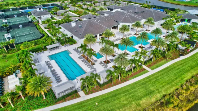Boca Bridges Residence photo 59