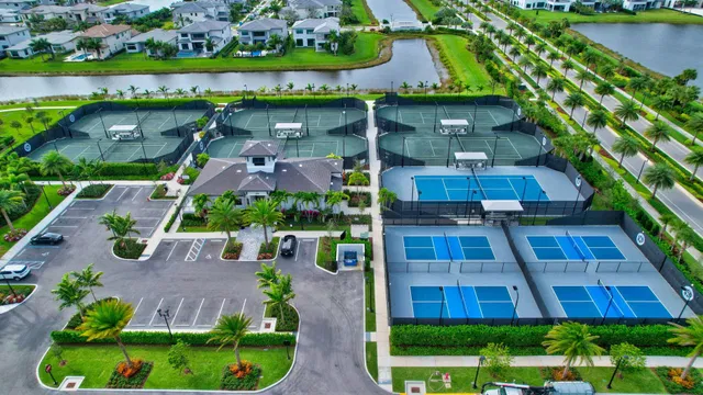 Boca Bridges Residence photo 68