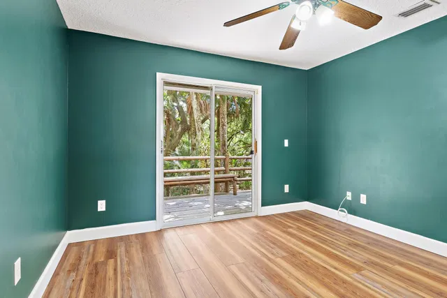  Residence photo 17