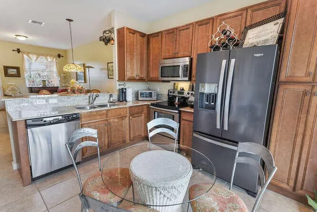Unit 211 photo 24