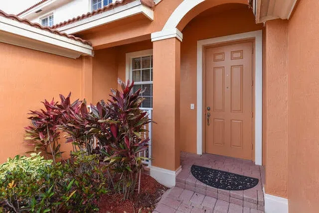 Unit 211 photo 26