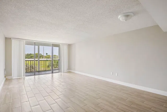 Unit 208 photo 2