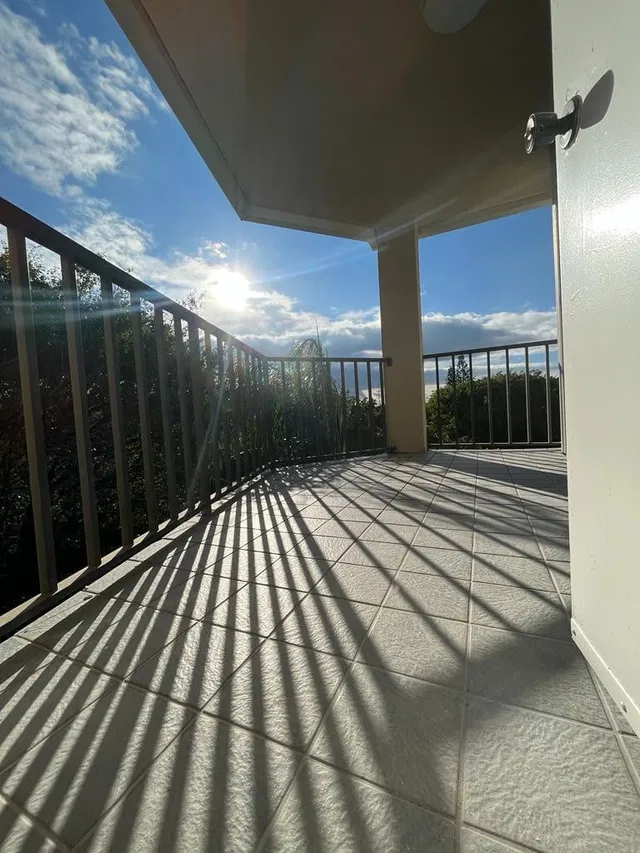 Unit 405 photo 34