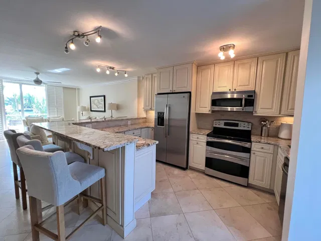 North End Palm Beach Unit 2020 photo 7