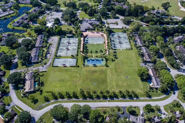 Tennis Lodges Wellington Unit 432 photo 7