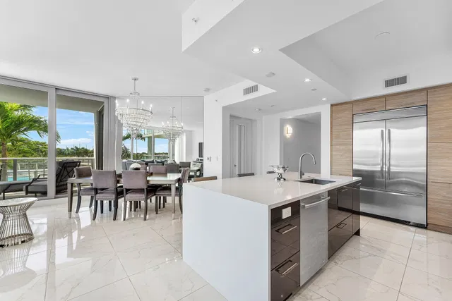 Water Club North Palm Beach Unit 403 photo 5