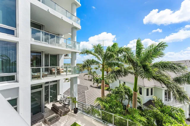Water Club North Palm Beach Unit 403 photo 12
