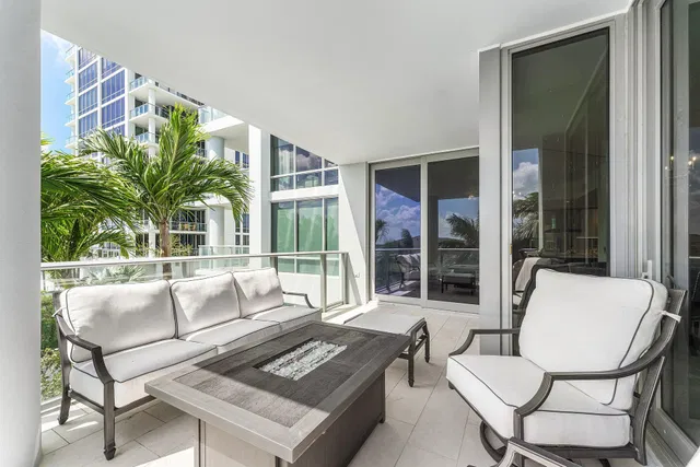 Water Club North Palm Beach Unit 403 photo 13
