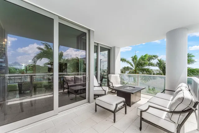 Water Club North Palm Beach Unit 403 photo 14