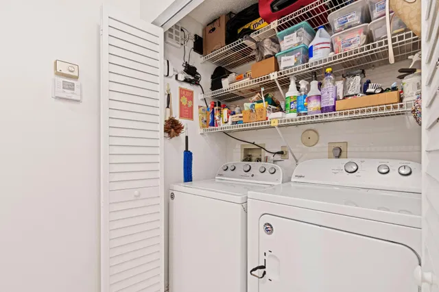 Unit C photo 16